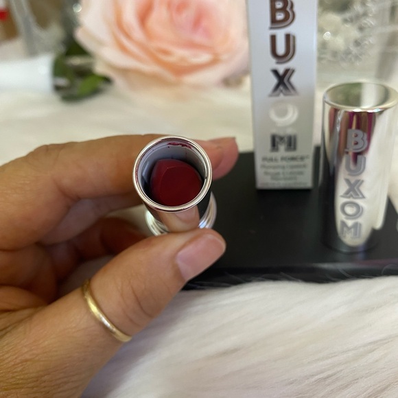 Buxom Full Force Plumping Lipstick Winner 0.12 Oz - Picture 7 of 8